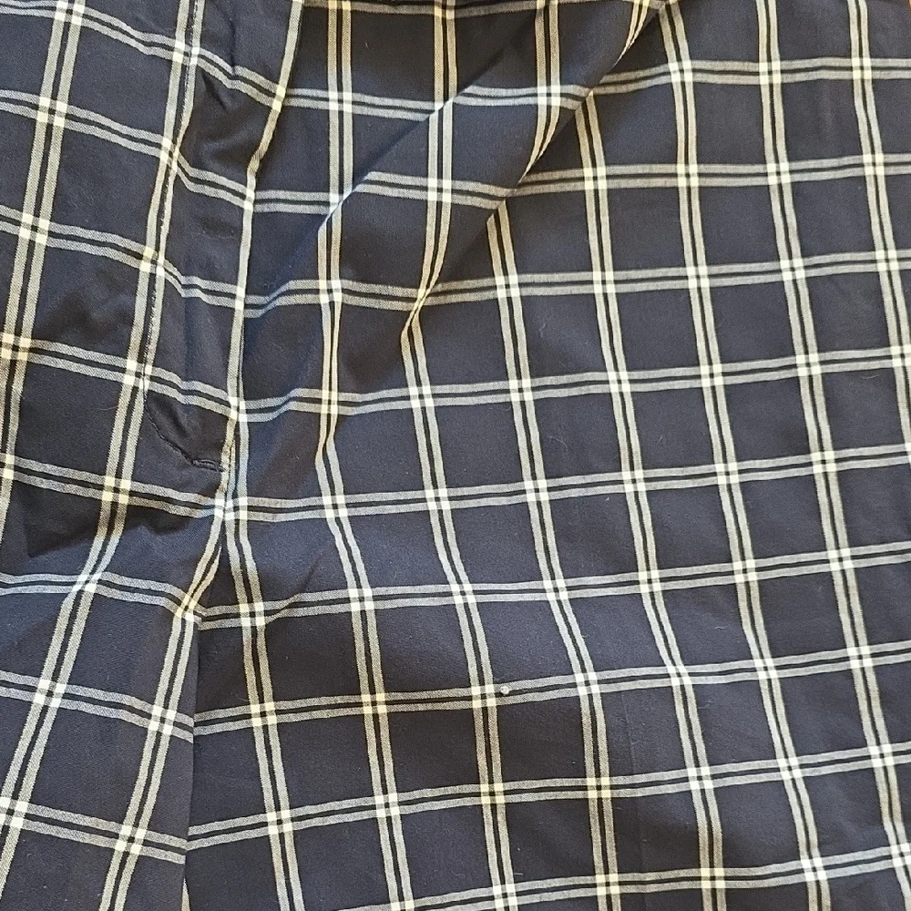 Jones New York classic plaid